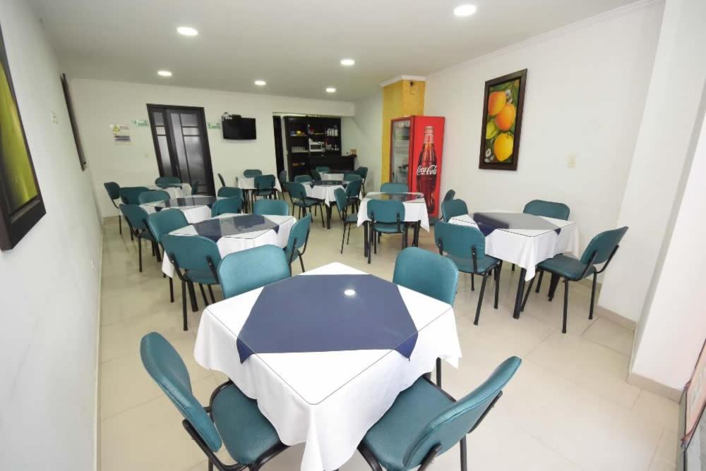 Hotel Zafiro Plaza Tunja Exterior photo